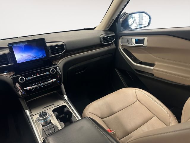 Used 2023 Ford Explorer Limited image 11
