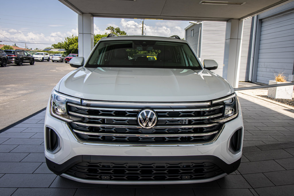 New 2026 Volkswagen Atlas SE FWD image 7