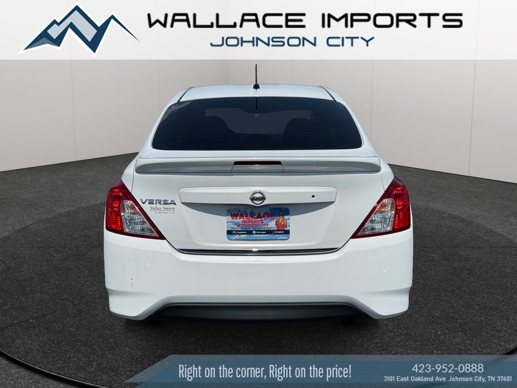 Used 2018 Nissan Versa S Plus FWD video 4