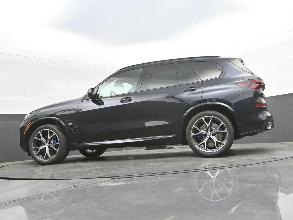 New 2026 BMW X5 xDrive50e AWD/4WD image 43