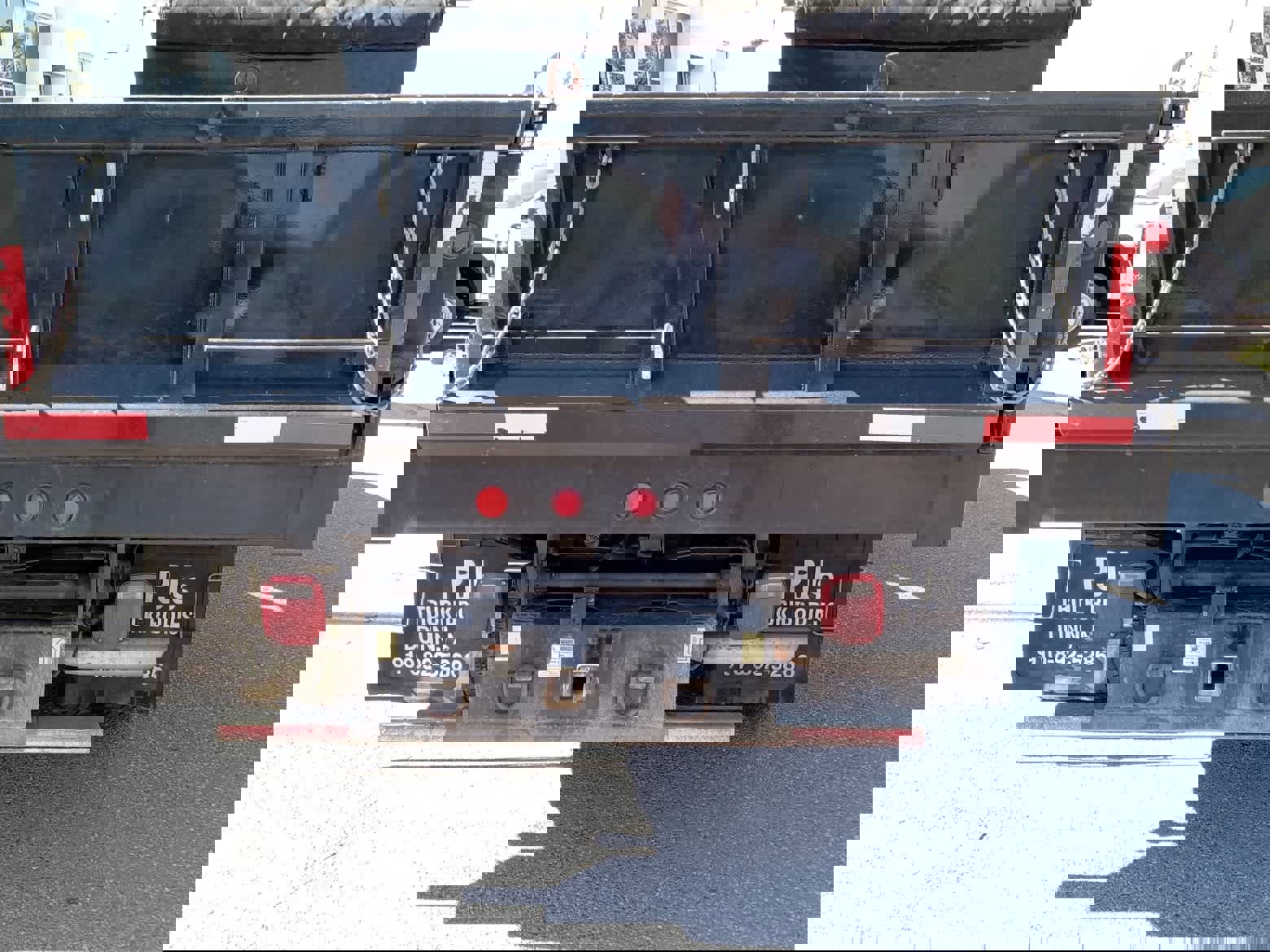 Used 2022 Ford F350 XL w/ Power Equipment Group image 6