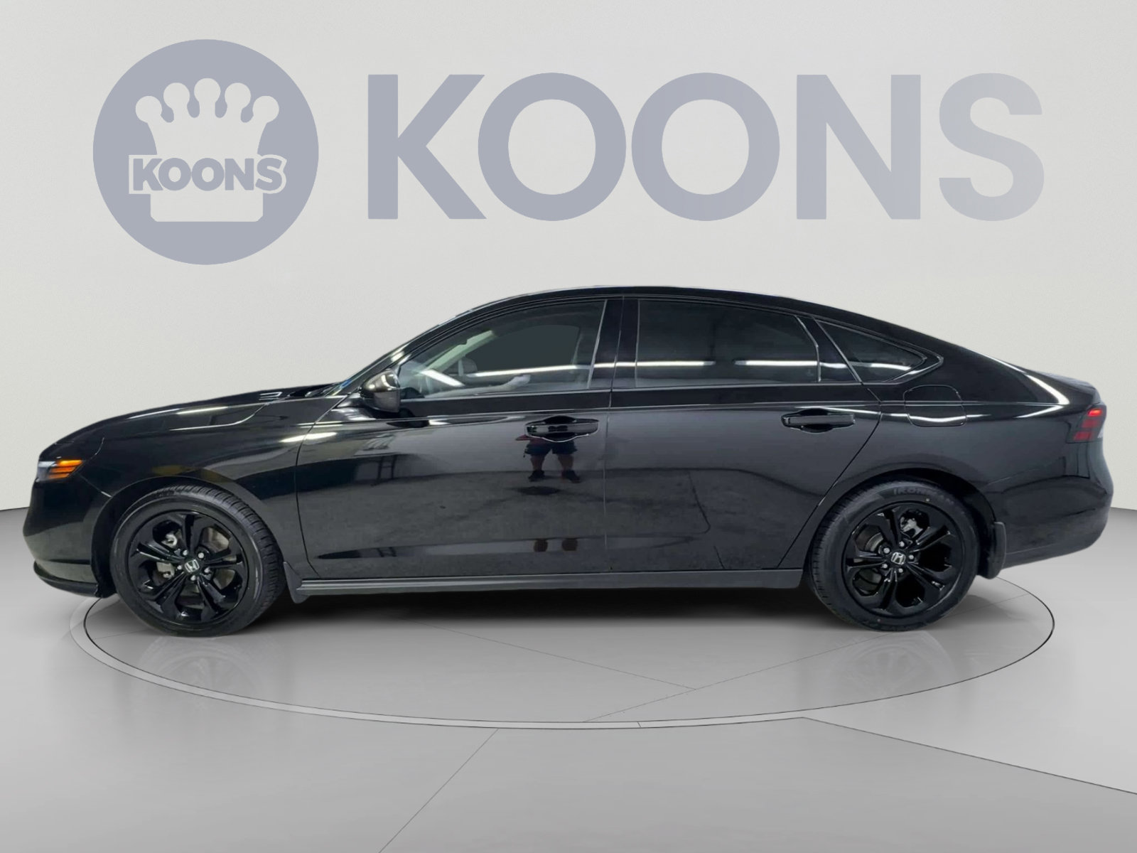Used 2025 Honda Accord SE image 7
