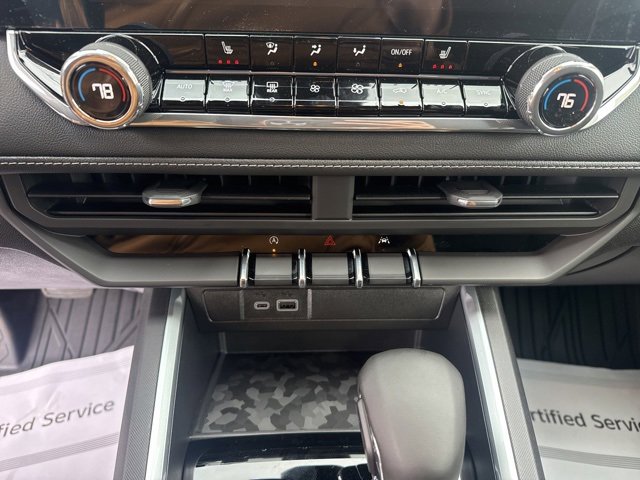 New 2026 Chevrolet Colorado LT image 16