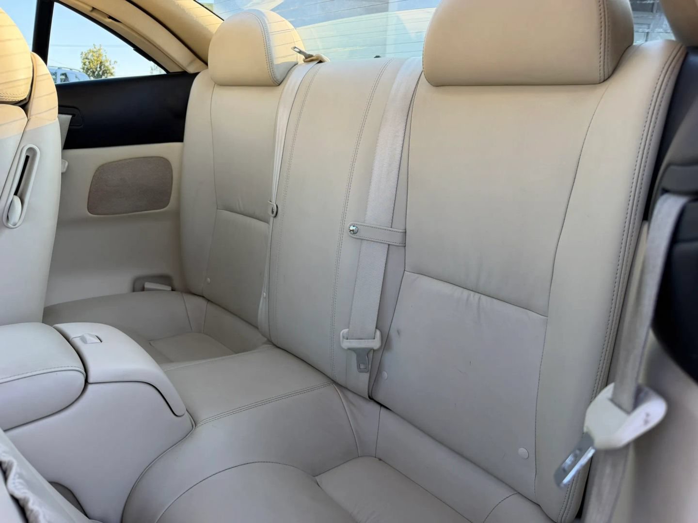 Used 2005 Lexus SC 430 Convertible w/ Preferred Accessory Pkg RWD image 13