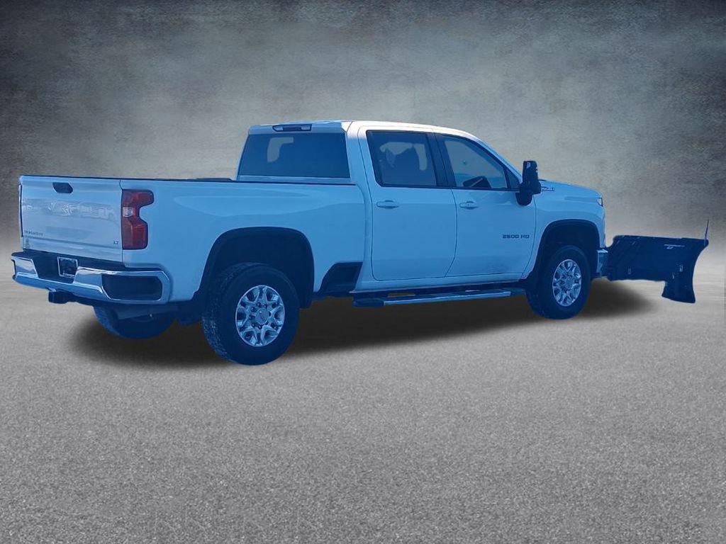 Used 2024 Chevrolet Silverado 2500 LT image 8