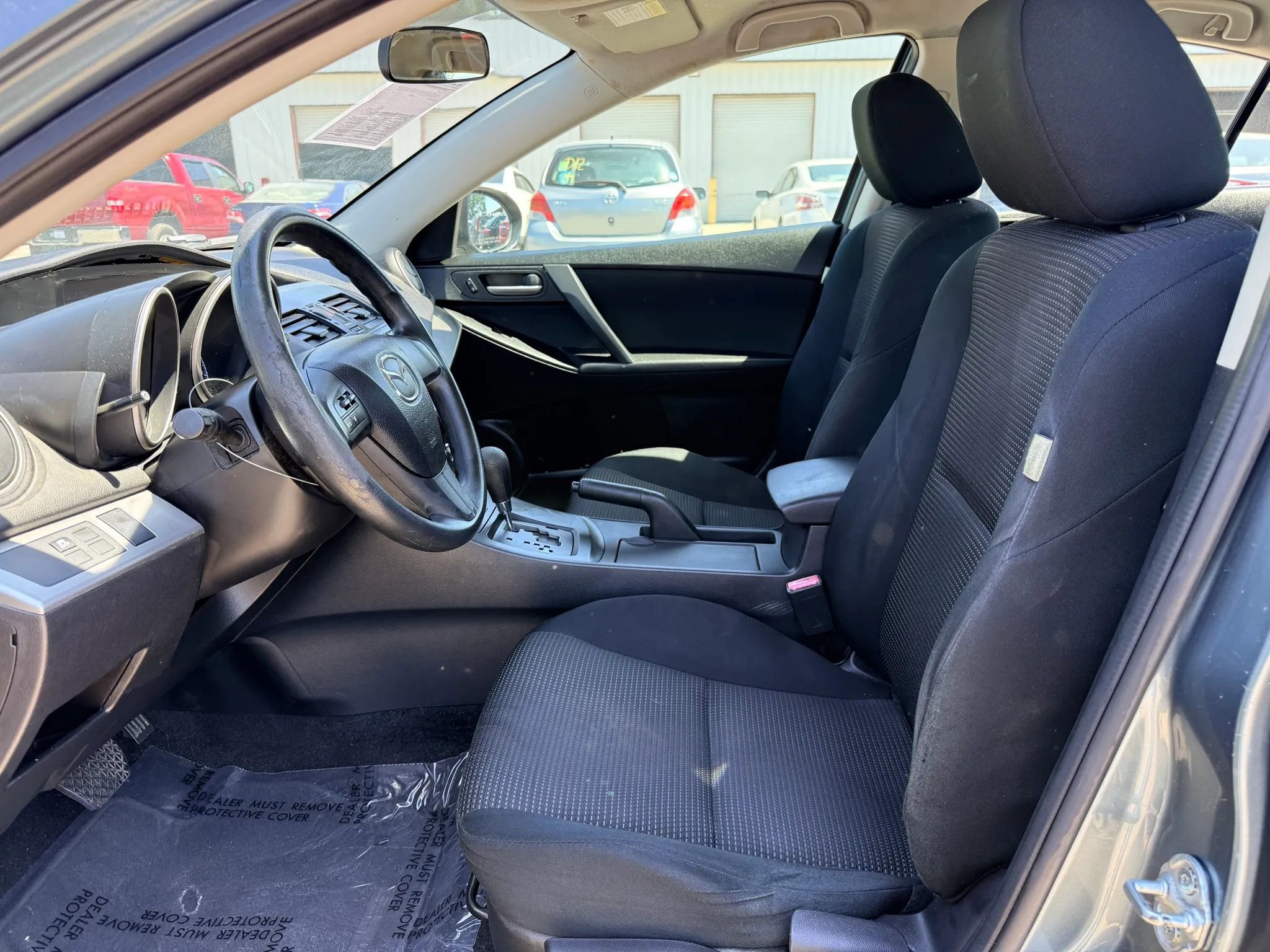 Used 2012 MAZDA MAZDA3 i Sport image 2