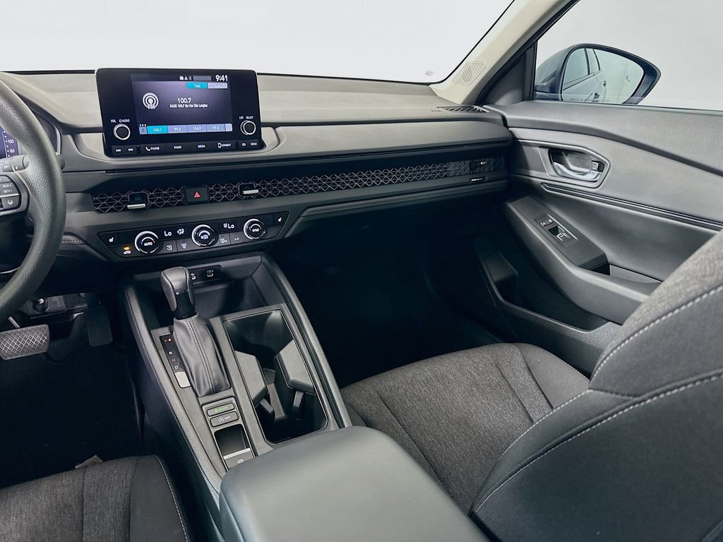 Certified 2023 Honda Accord EX image 23