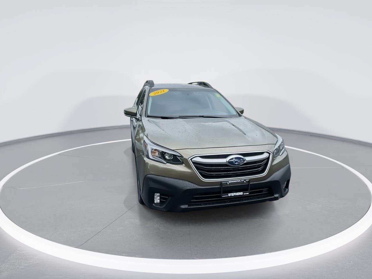 Used 2021 Subaru Outback Premium AWD/4WD image 3