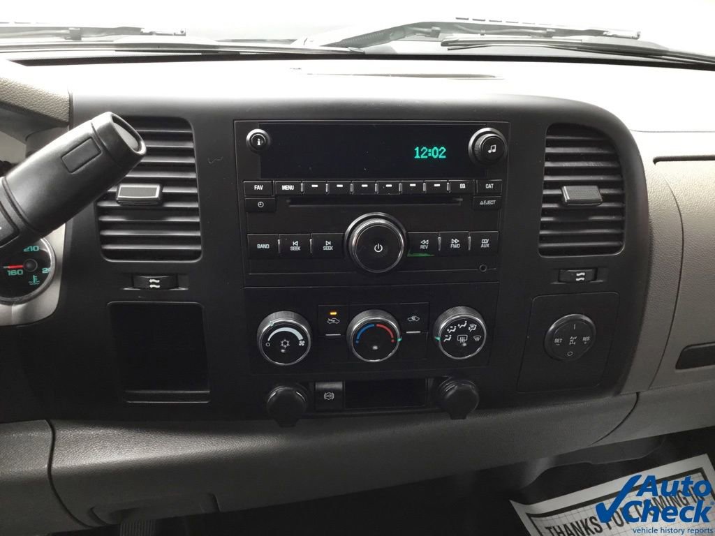 Used 2013 GMC Sierra 3500 W/T w/ Snow Plow Prep Package image 58