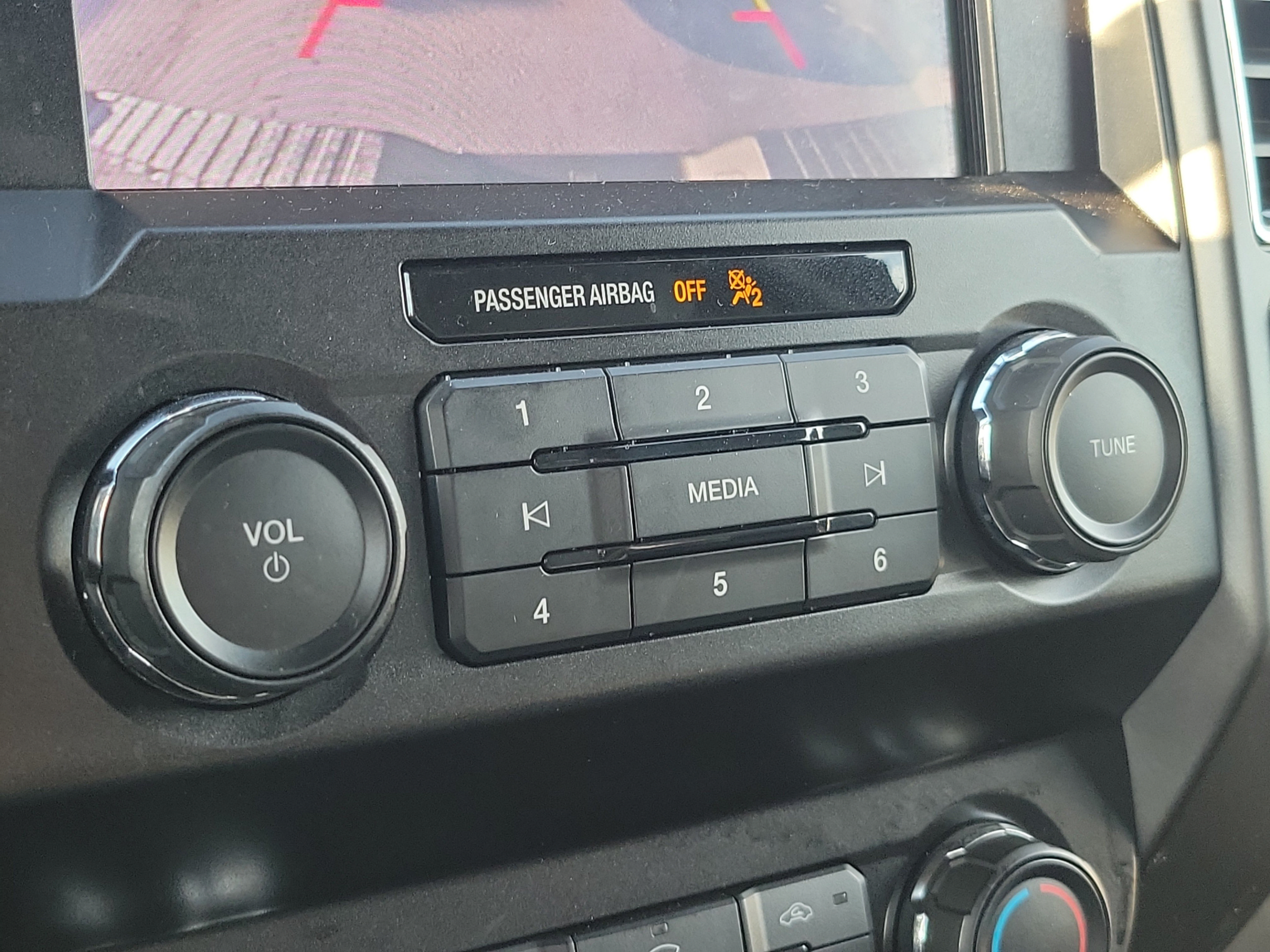 Certified 2019 Ford F150 XLT w/ Equipment Group 302A Luxury RWD image 26