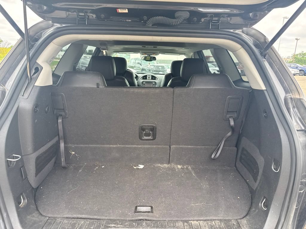 Used 2017 Buick Enclave Leather AWD/4WD image 9