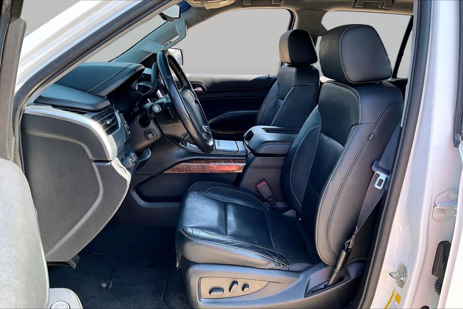 Used 2020 Chevrolet Tahoe Premier AWD/4WD image 8