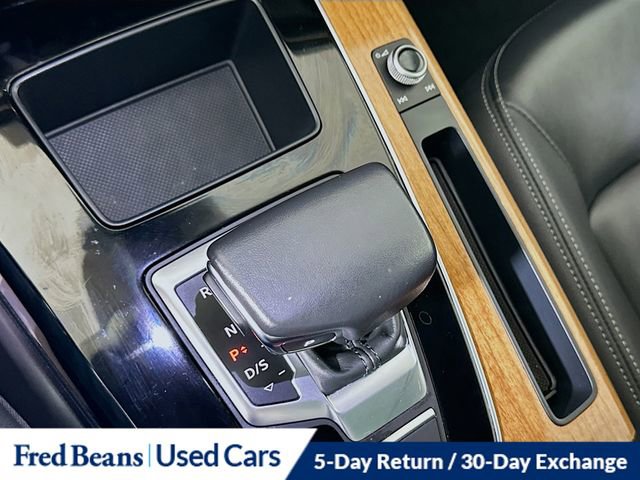 Used 2023 Audi Q5 2.0T Premium w/ Convenience Package image 17