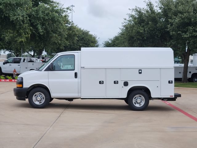New 2026 Chevrolet Express 3500 w/ Power Convenience Package RWD image 11