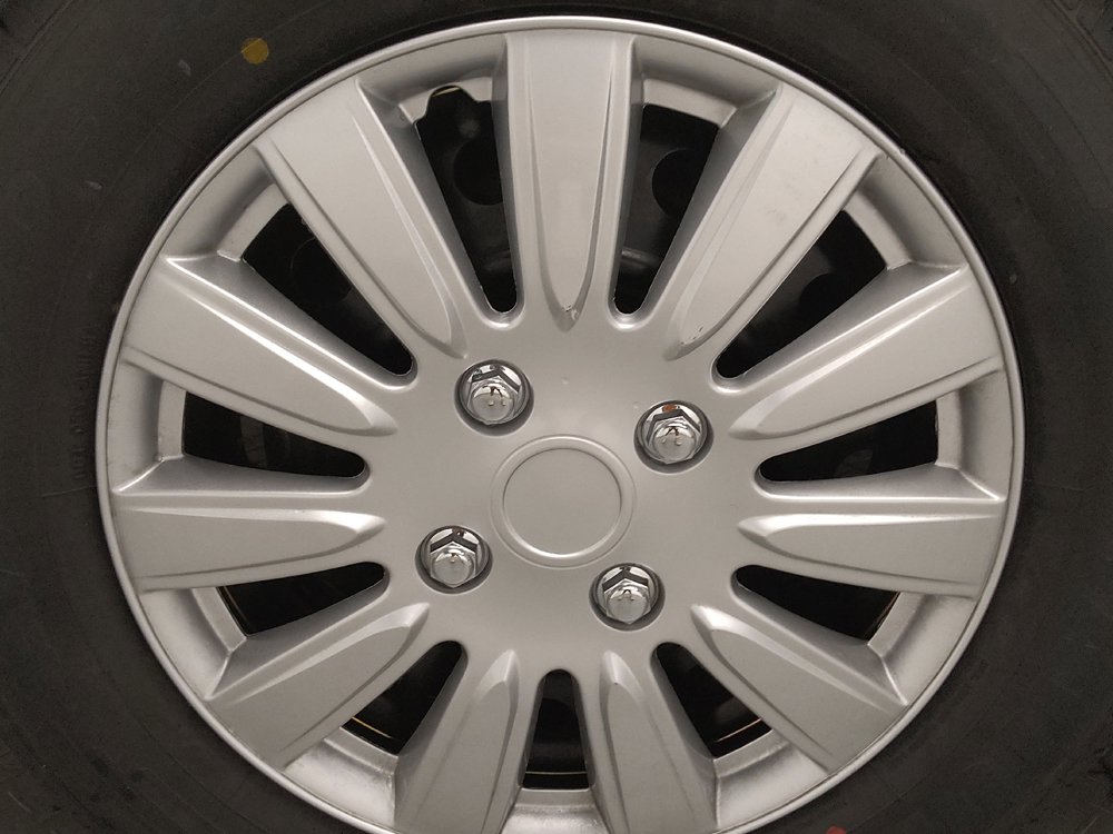 Used 2019 Nissan Versa SV FWD image 31