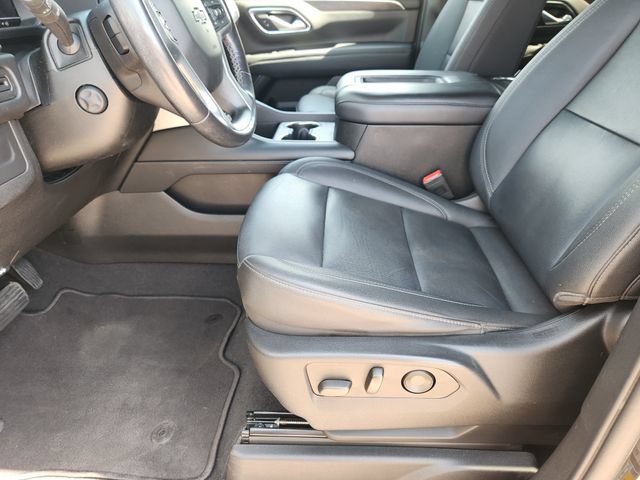 Used 2022 Chevrolet Tahoe Z71 w/ Luxury Package AWD/4WD image 24