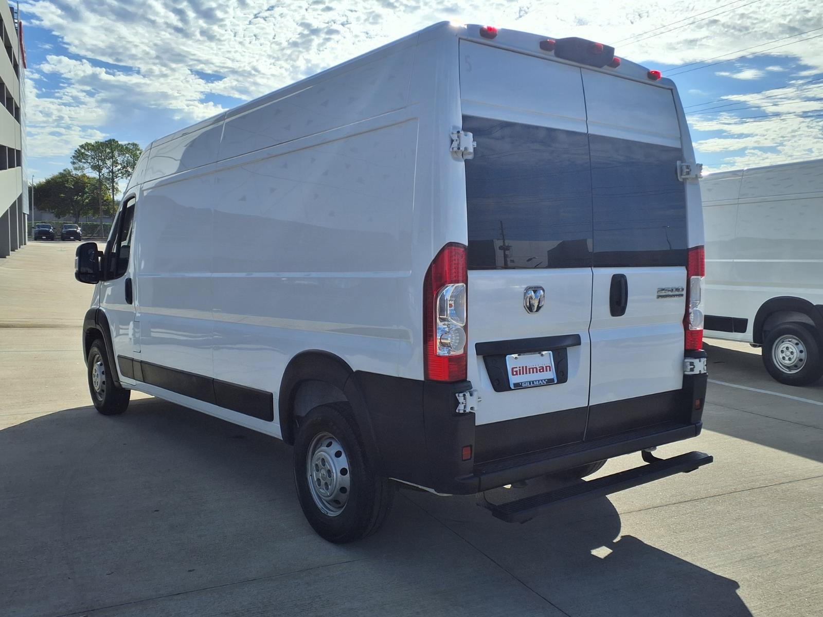 Used 2023 RAM ProMaster 2500 FWD image 4