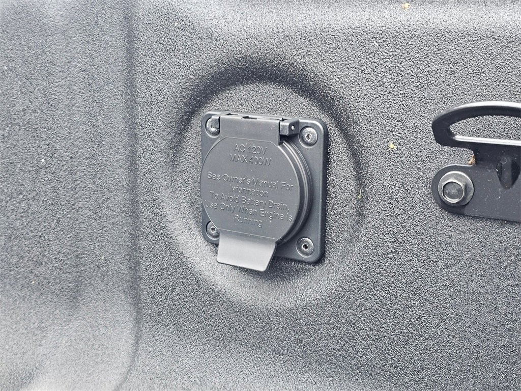 Used 2025 Nissan Frontier PRO-4X w/ Pro Premium Package image 26