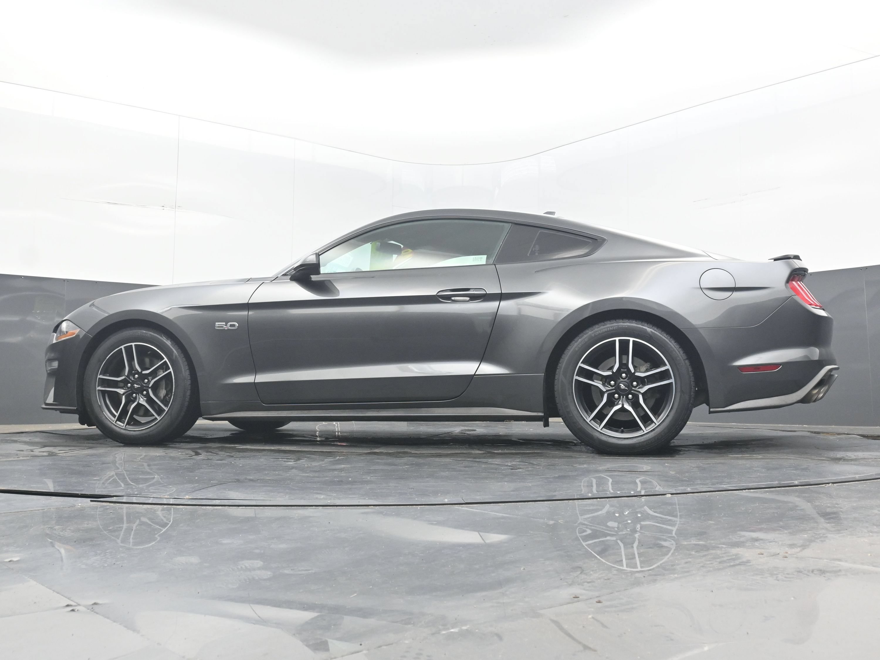 Used 2020 Ford Mustang GT RWD image 26