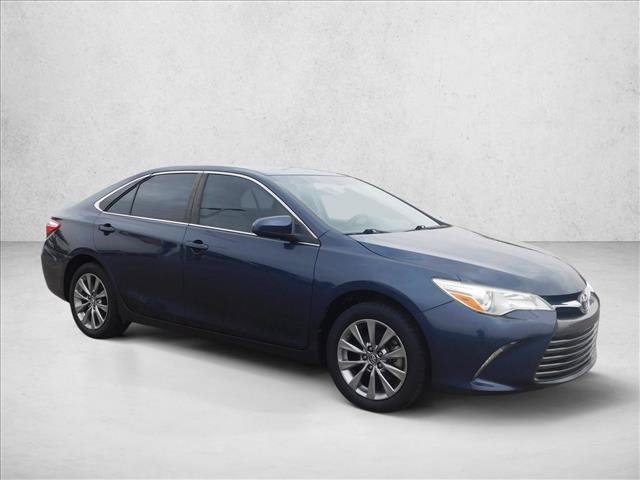 Used 2017 Toyota Camry XLE FWD image 6
