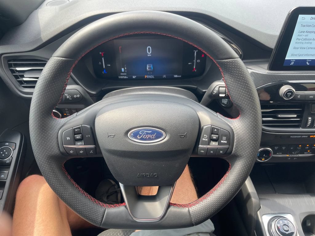 Used 2026 Ford Escape ST-Line FWD image 15