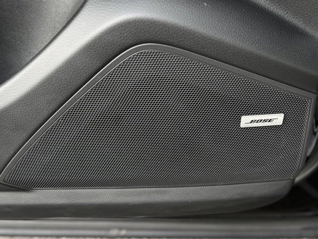 Certified 2025 Porsche Cayenne Coupe image 15