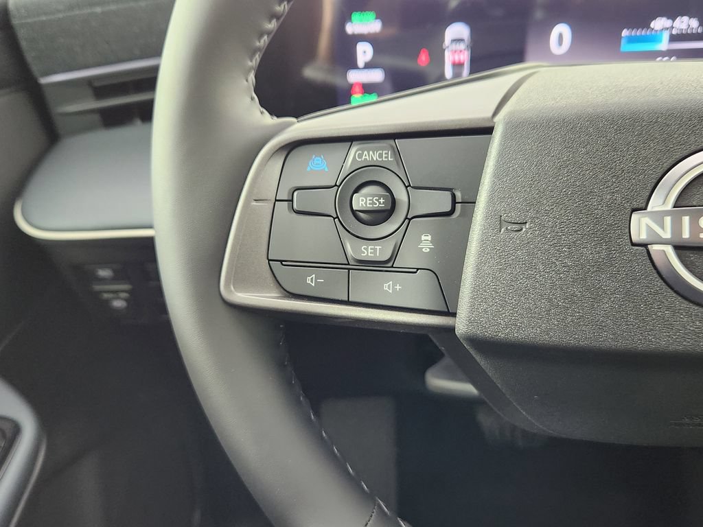New 2026 Nissan Leaf w/ Floor Mat Package (S+) FWD image 17
