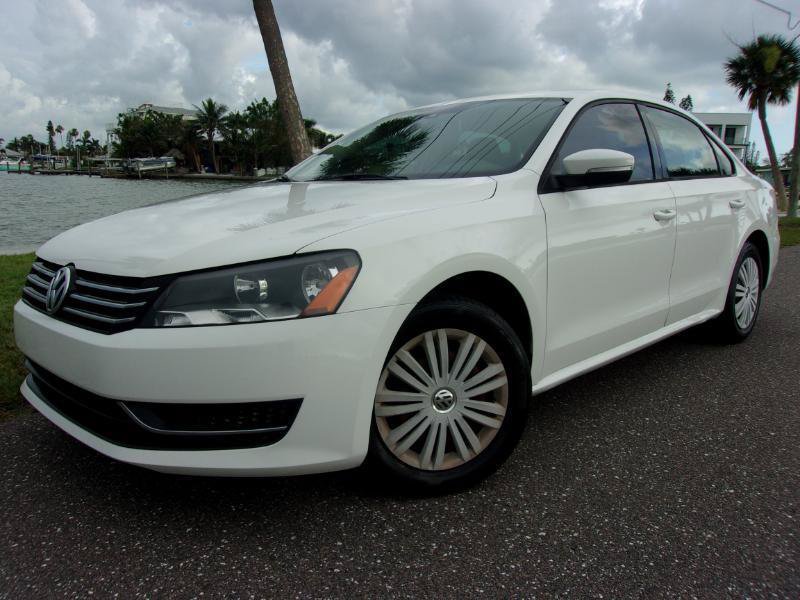 Used 2014 Volkswagen Passat 1.8T S FWD image 11