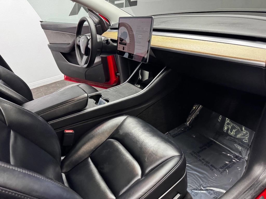 Used 2021 Tesla Model Y Long Range image 56