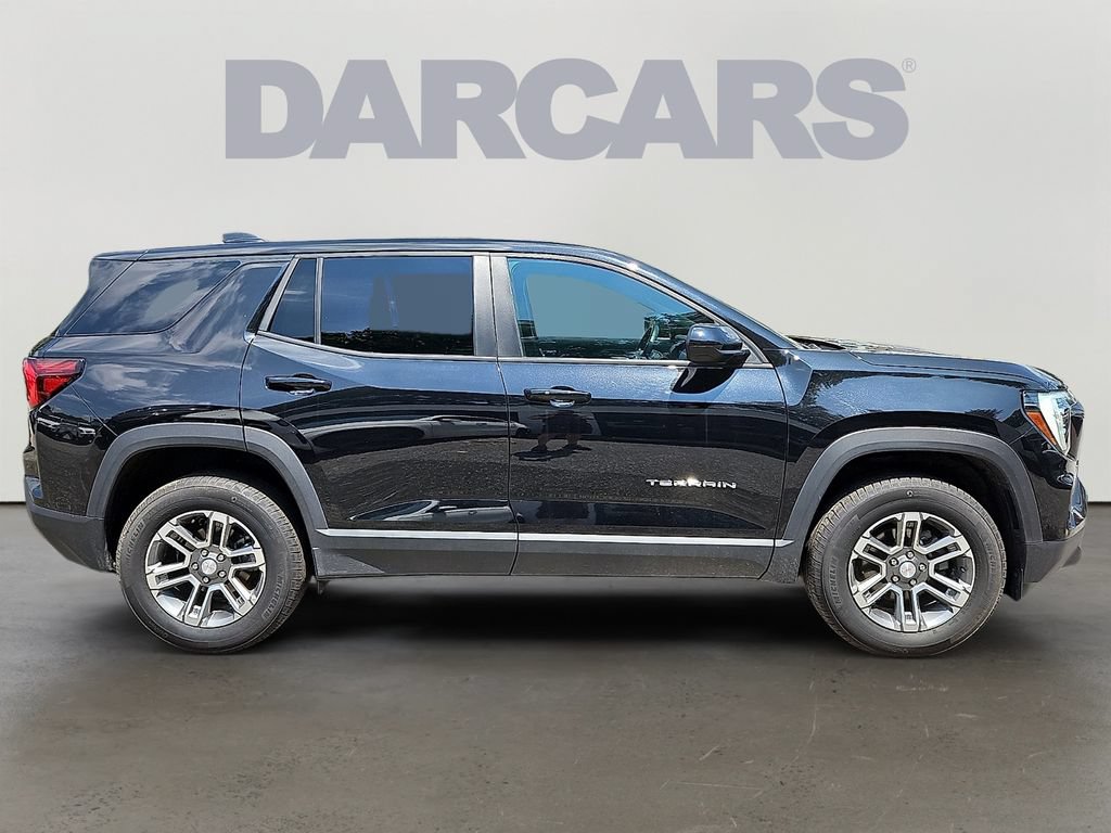 Used 2025 GMC Terrain Elevation FWD image 7