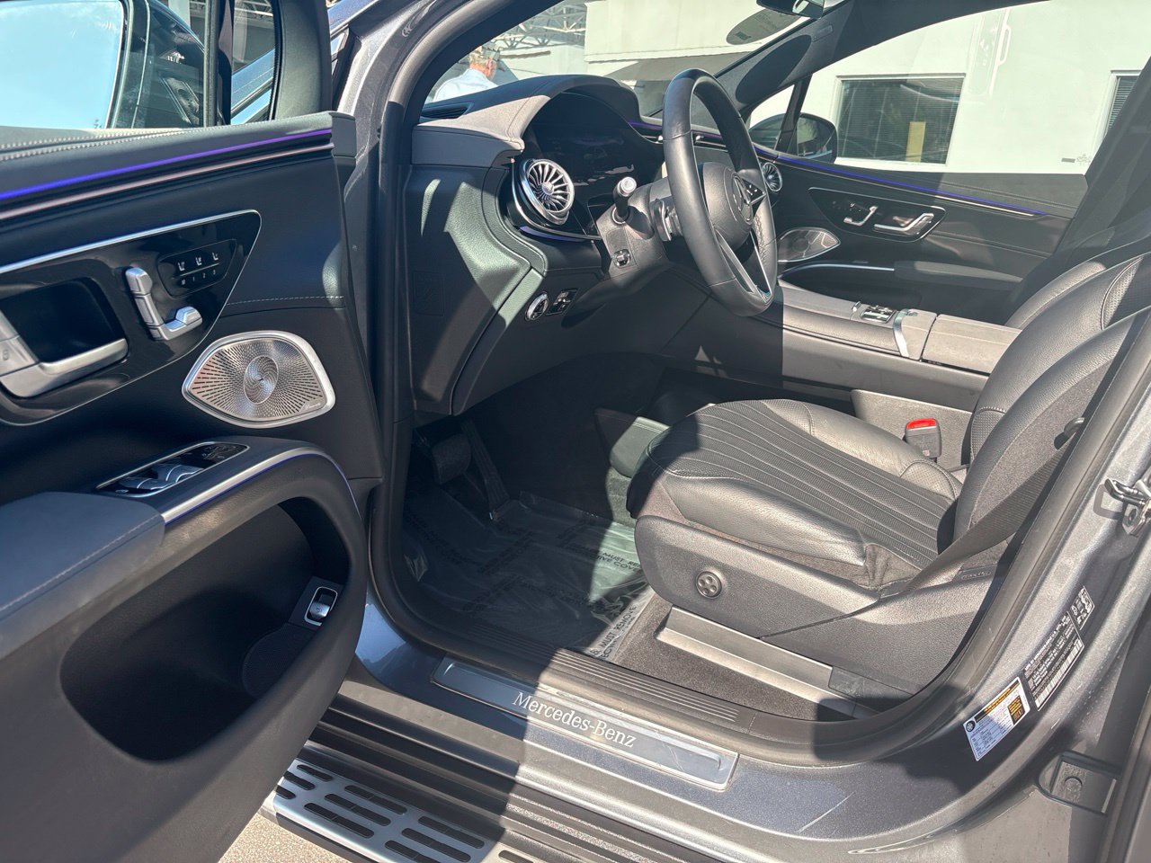 Certified 2024 Mercedes-Benz EQS 450+ SUV image 7