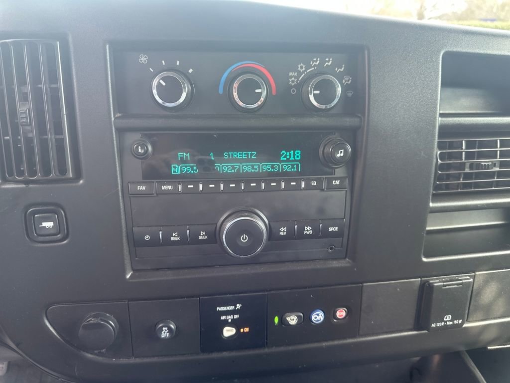 Used 2021 GMC Savana 2500 Extended w/ Driver Convenience Package image 16