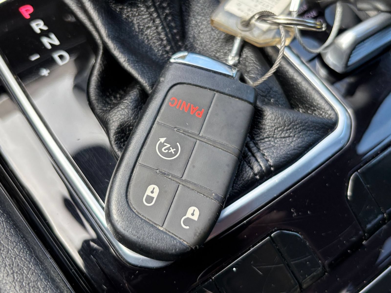 Used 2025 Jeep Compass Limited AWD/4WD image 25