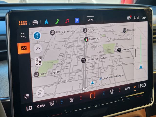 New 2025 Volkswagen ID. Buzz Pro S image 32