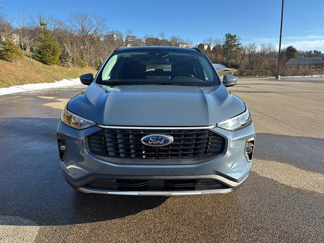 New 2026 Ford Escape Platinum w/ Class II Trailer Tow Package image 7