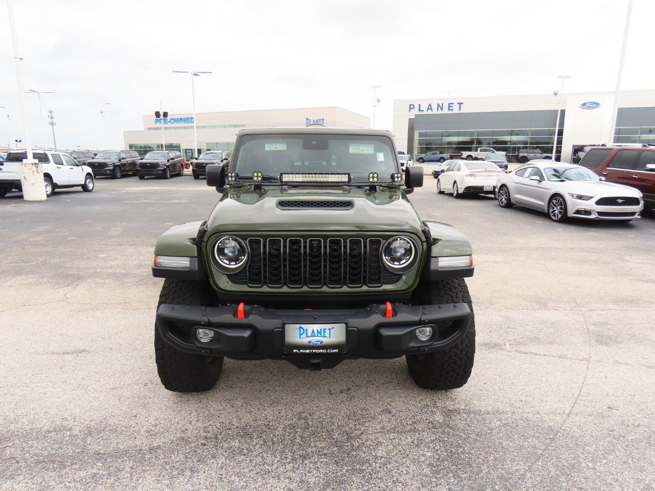 Used 2024 Jeep Gladiator Mojave image 5