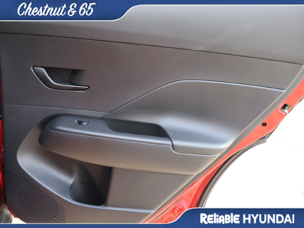 Used 2024 Hyundai Kona SEL w/ Convenience Package FWD image 11