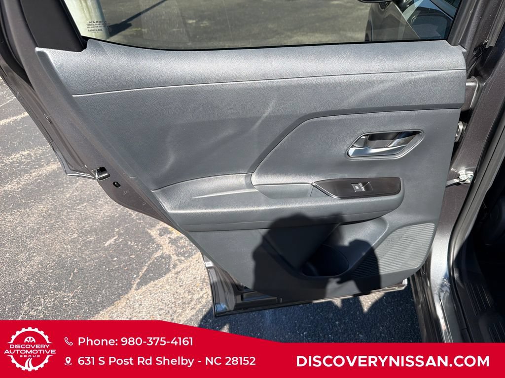 Certified 2026 Nissan Kicks SR w/ Cold Weather Package FWD image 27
