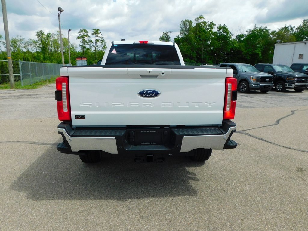 New 2025 Ford F350 Lariat w/ Lariat Ultimate Package image 4