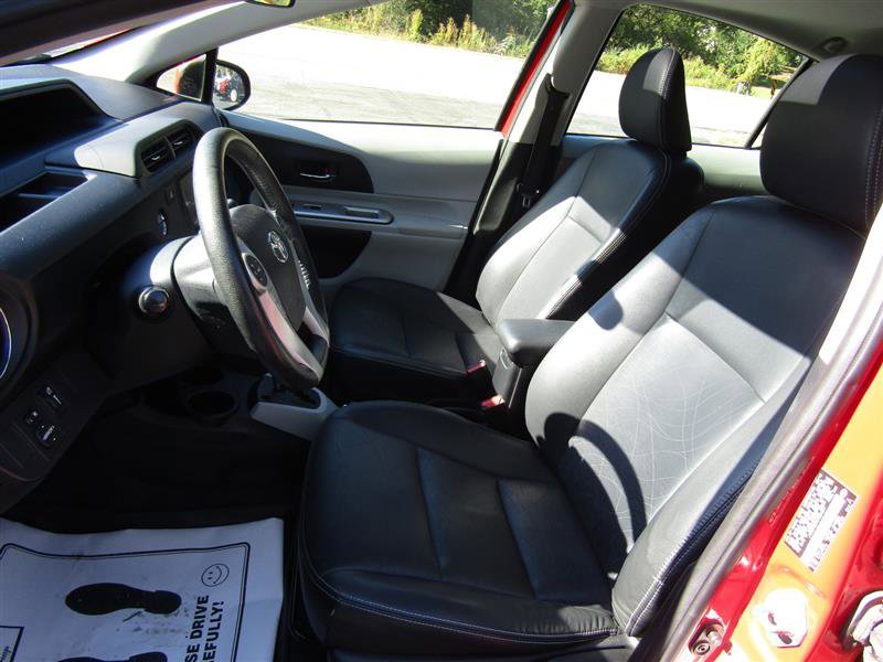 Used 2013 Toyota Prius C Four image 11