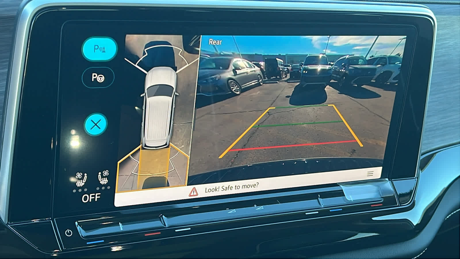 New 2026 Volkswagen Atlas SEL Premium R-Line image 16