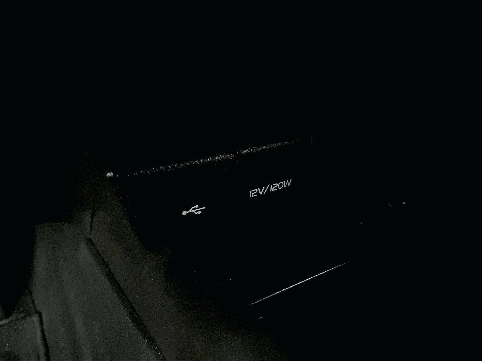 Used 2023 Toyota Camry SE image 31