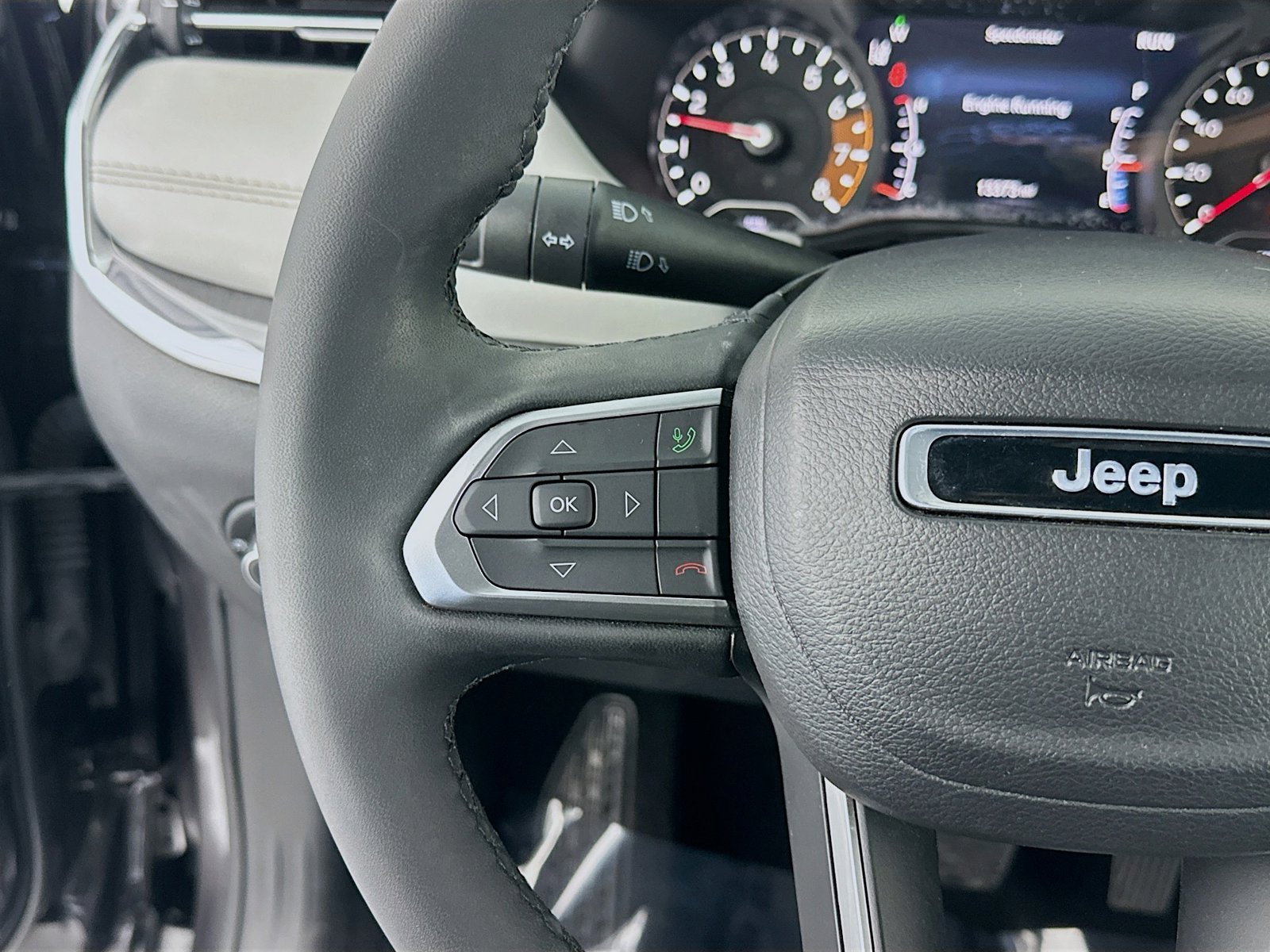 Used 2023 Jeep Compass Limited AWD/4WD image 14