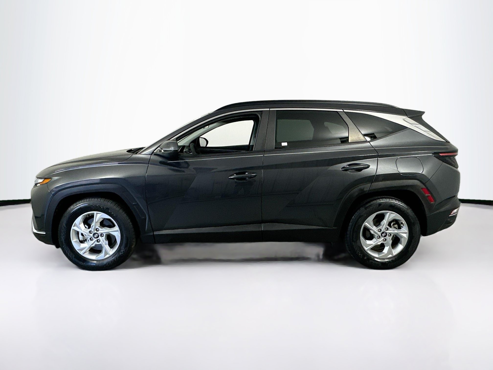 Used 2023 Hyundai Tucson SEL FWD image 8