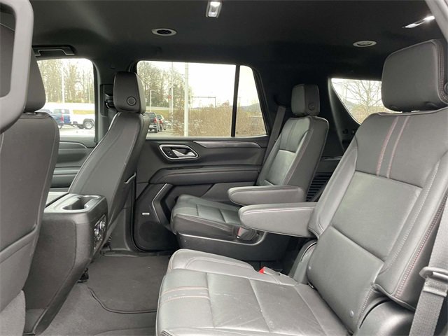 Used 2022 Chevrolet Tahoe RST w/ Luxury Package image 17