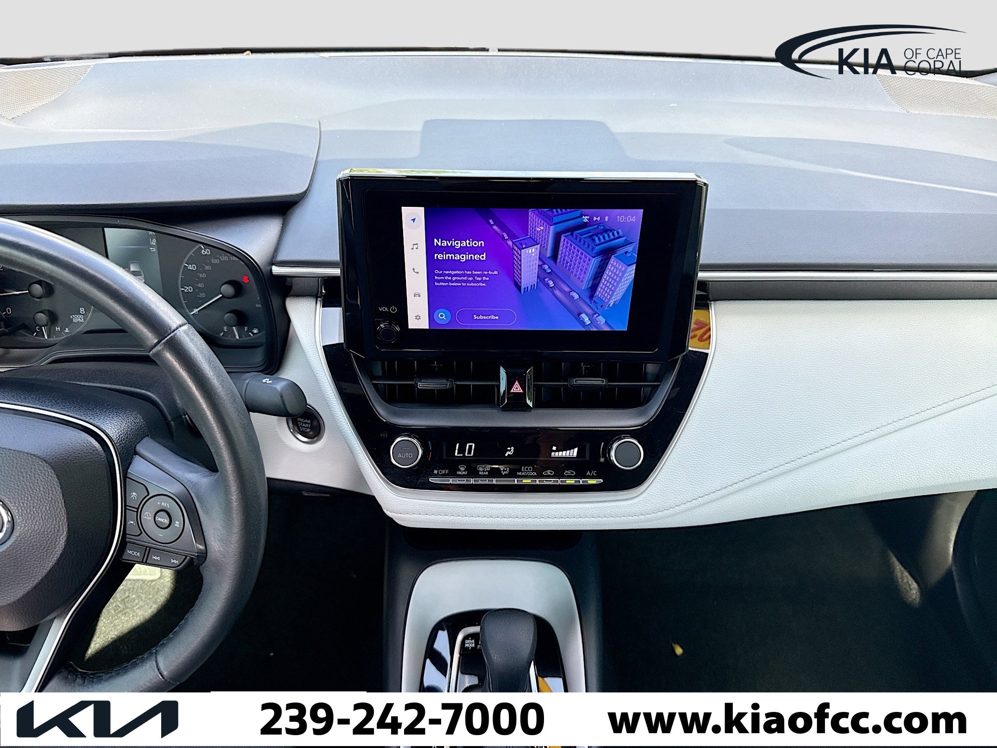 Used 2024 Toyota Corolla SE image 18