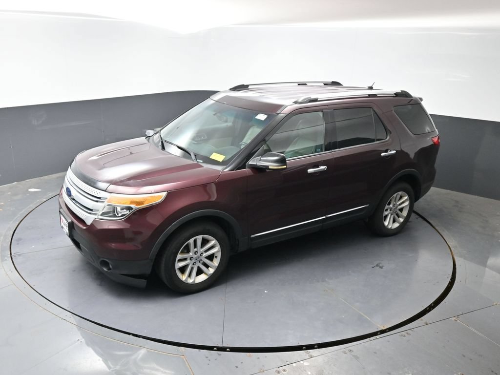 Used 2011 Ford Explorer XLT w/ 202A Rapid Spec Order Code AWD/4WD image 44