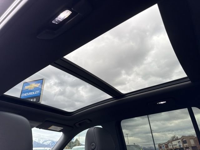 New 2026 Chevrolet Equinox ACTIV w/ Convenience Package III image 16