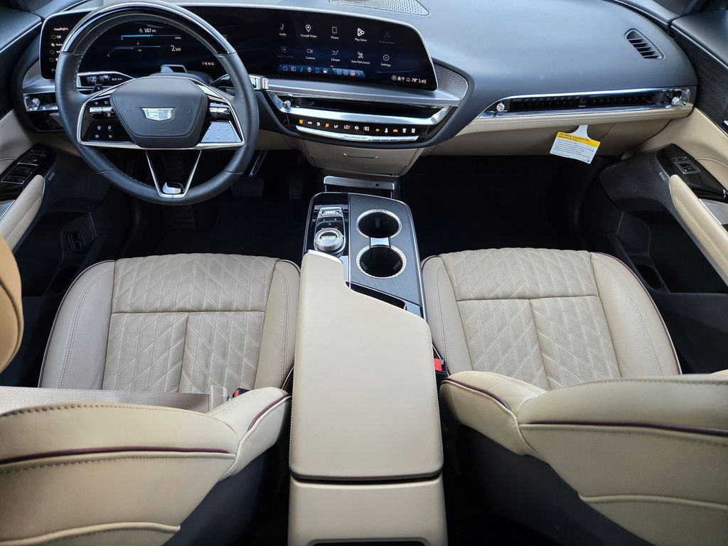 Certified 2024 Cadillac Lyriq Luxury w/ Nappa Leather Package image 13