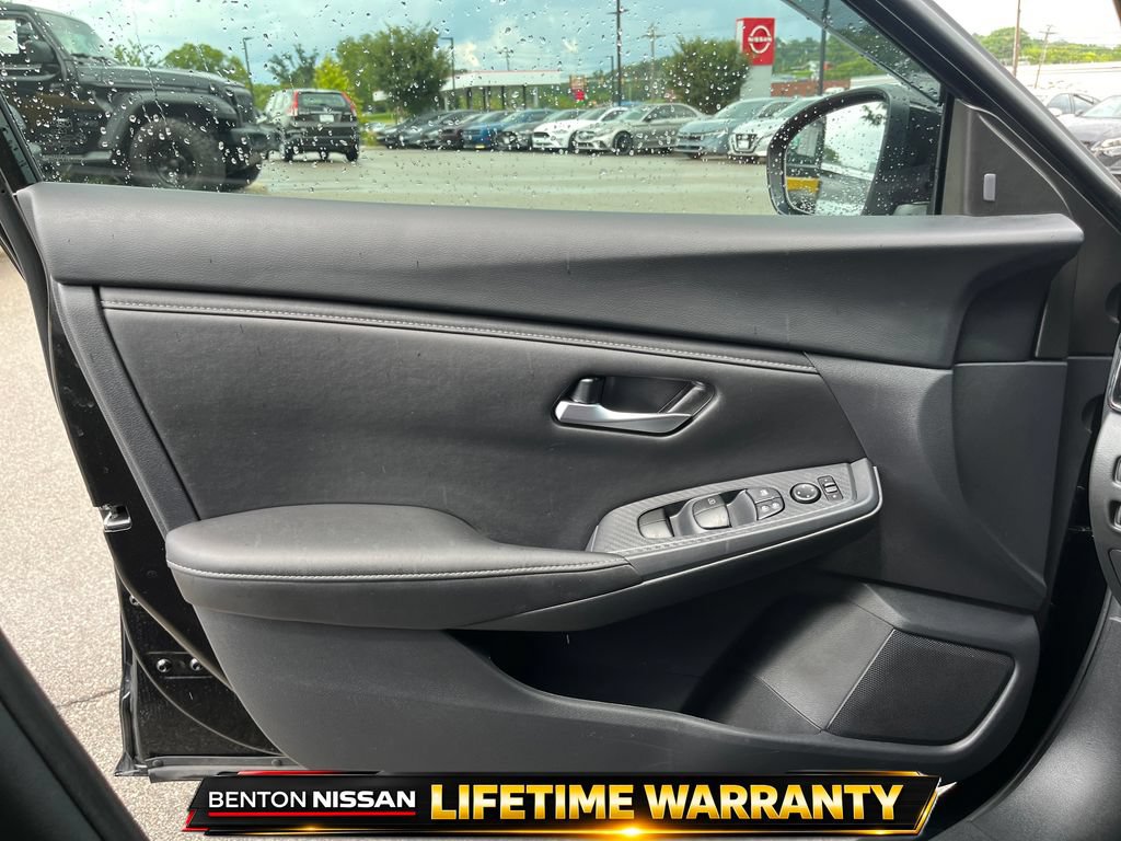 Certified 2025 Nissan Sentra SV w/ All-Weather Package FWD image 11